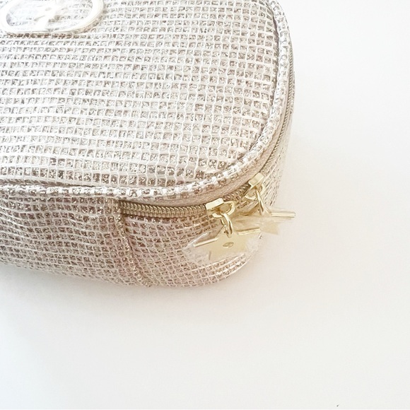 Dior Gold Textured Cosmetic Case - Picture 3 of 7